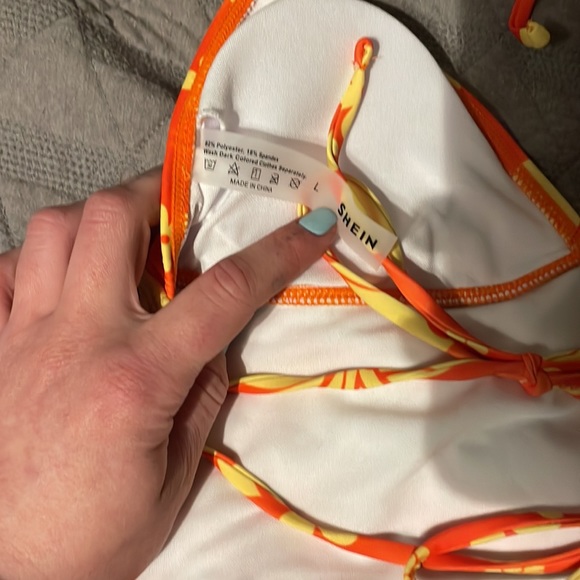 Bikini Set - Picture 4 of 4